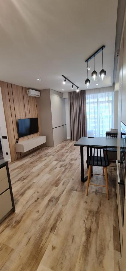 Oasis-Rent Apartment Chisinau Ngoại thất bức ảnh