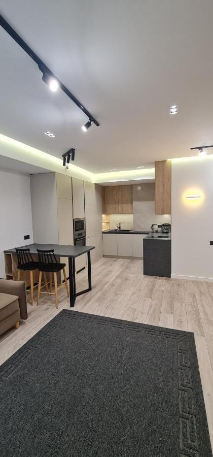 Oasis-Rent Apartment Chisinau Ngoại thất bức ảnh
