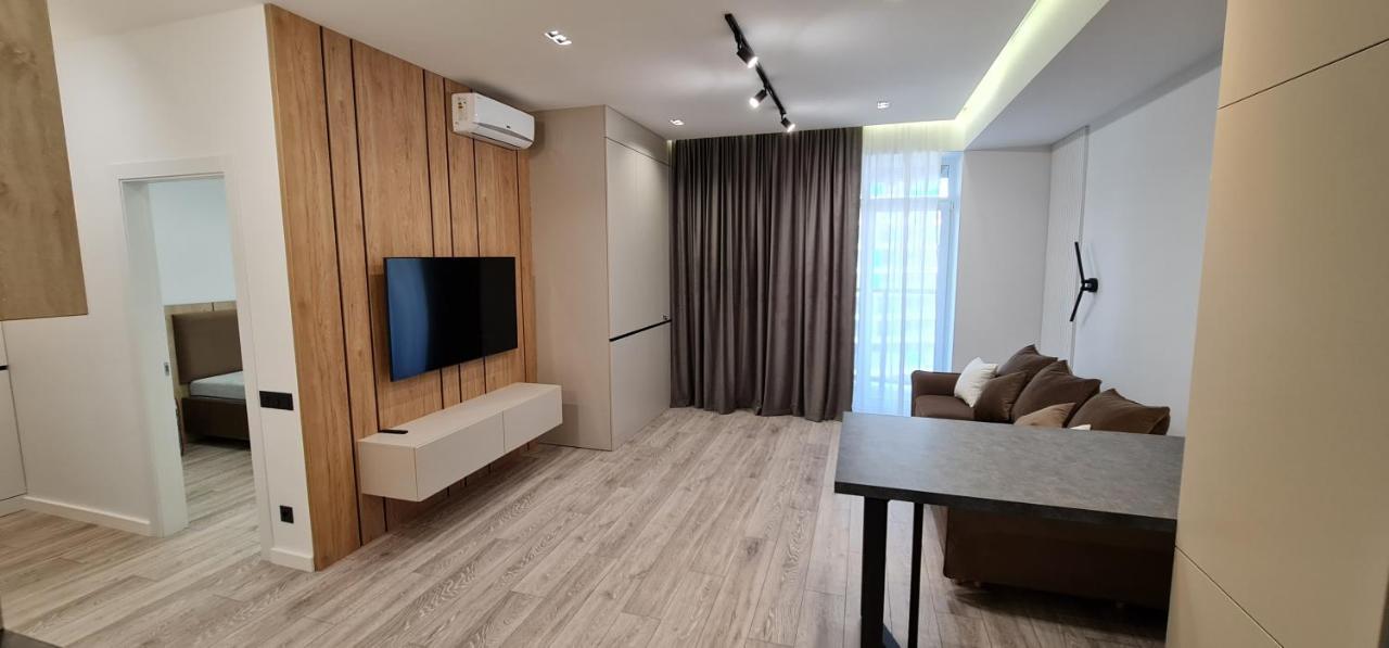 Oasis-Rent Apartment Chisinau Ngoại thất bức ảnh