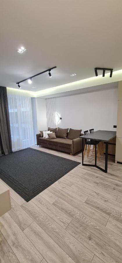Oasis-Rent Apartment Chisinau Ngoại thất bức ảnh
