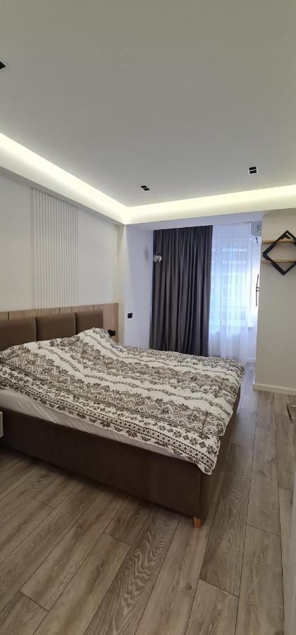 Oasis-Rent Apartment Chisinau Ngoại thất bức ảnh