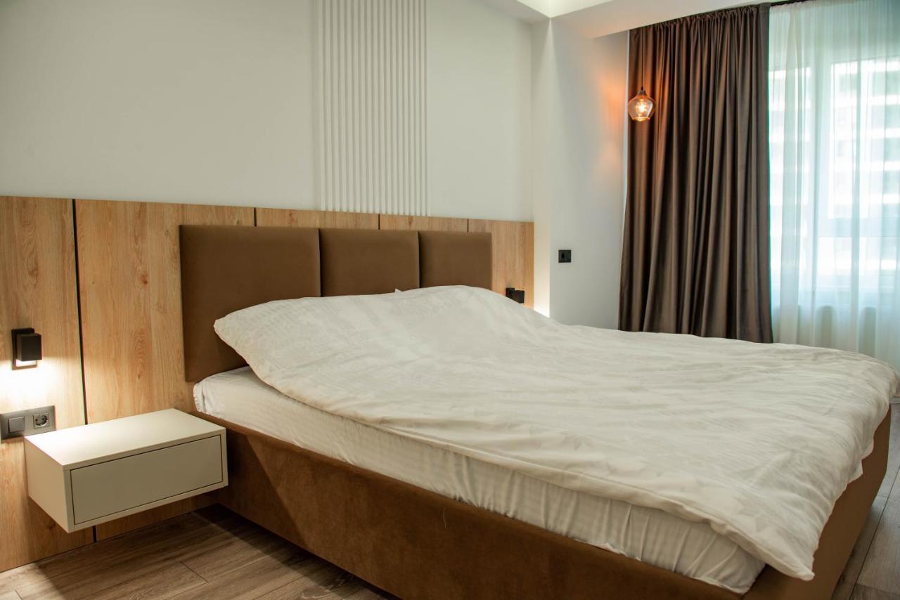 Oasis-Rent Apartment Chisinau Ngoại thất bức ảnh